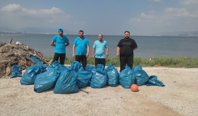Sahillerden 10 ton çöp çıktı