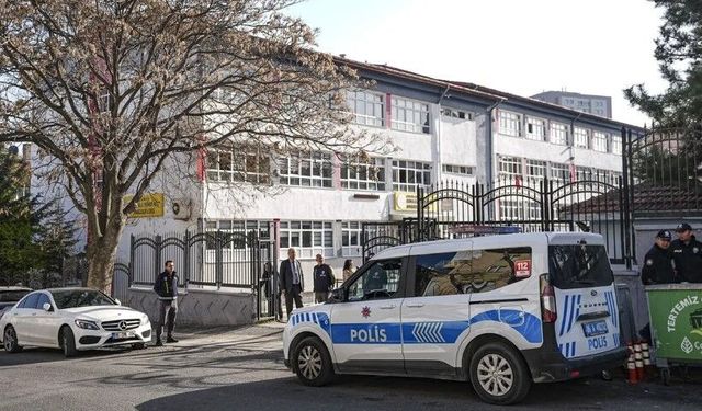 Okullarda 30 bin yeni personel görevlendirilecek