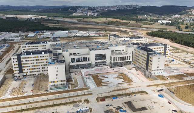 Bin yataklı Şehir Hastanesi’nde altyapı çalışmaları tamamlanıyor