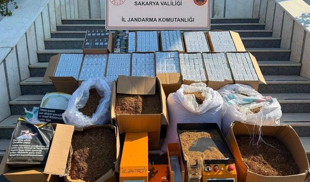 Serdivan’da kaçakçılık operasyonu... 260 bin makaron ele geçirildi