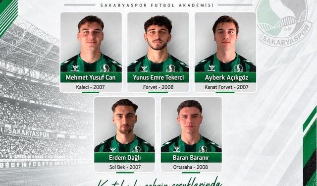 Altyapı'dan 5 futbolcu Sakaryaspor'a imza attı!