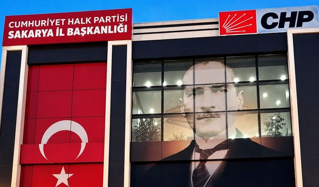 CHP Sakarya’da il binası gerili  “Darp edildim” iddiasına Bulut’tan “itibar suikastı” yanıtı