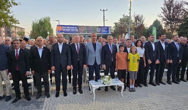 Her ilçeye eşit mesafedeyiz, ilçelerimizi ayrıştırmıyoruz...2027 Ağustos ayında bütün projeler bitecek