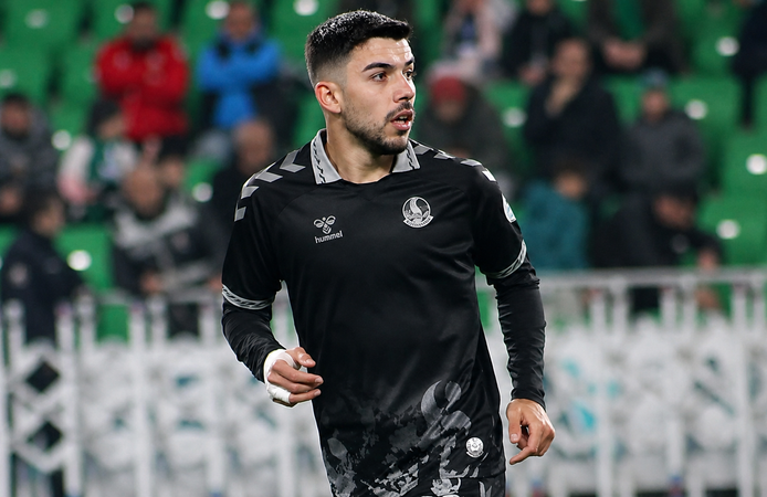 Sakaryaspor Oğuzhan Çapar'ı istiyor