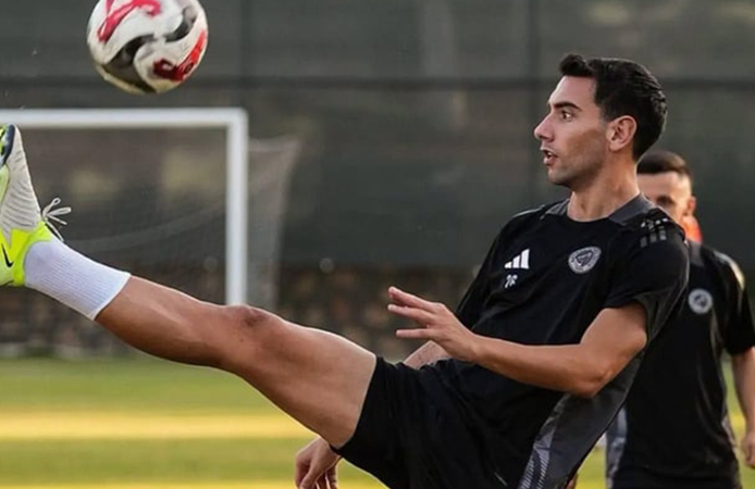 Sakaryaspor'da stoper arayışı... Evren Korkmaz gündemde