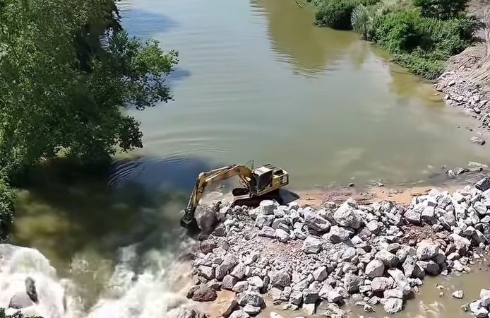Sakarya Nehri üzerindeki bent projesinde ilk kazma vuruldu