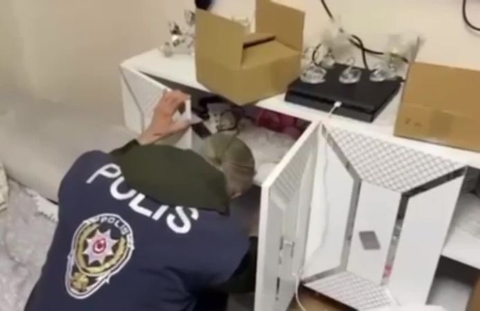 Sakarya'da  yasa dışı bahis ve dolandırıcılık operasyonu