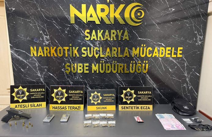 3 ilçede uyuşturucu operasyonu... 2 şüpheli tutuklandı
