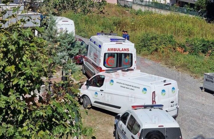 Yaşlı adam evinde ölü bulundu