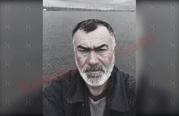 Bahçesinde kendini ağaca astı