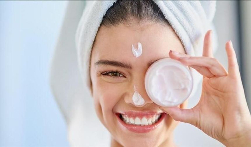 Havalar soğurken cildinizi unutmayın: Sonbahara geçişte dermatolog onaylı 6 bakım ipucu