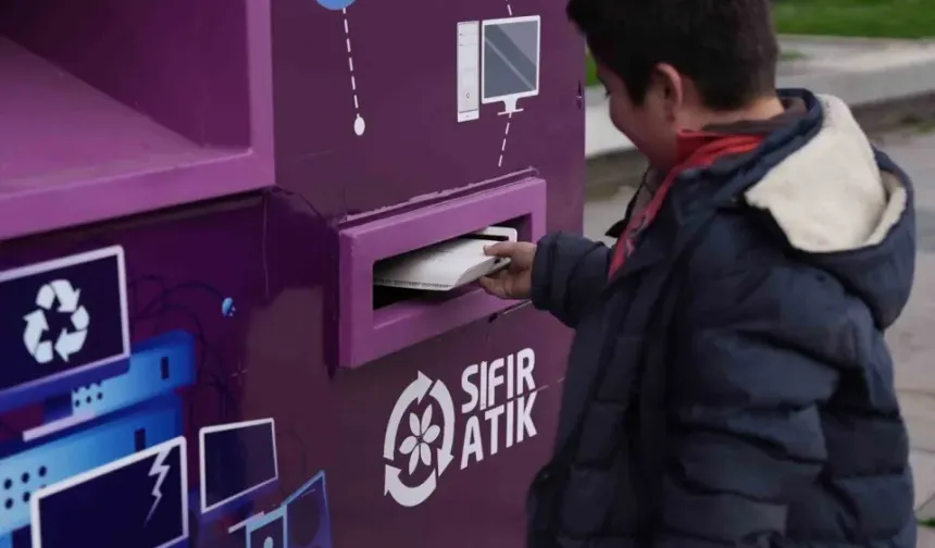 Elektronik atıklar çöpe değil, atık kumbarasına