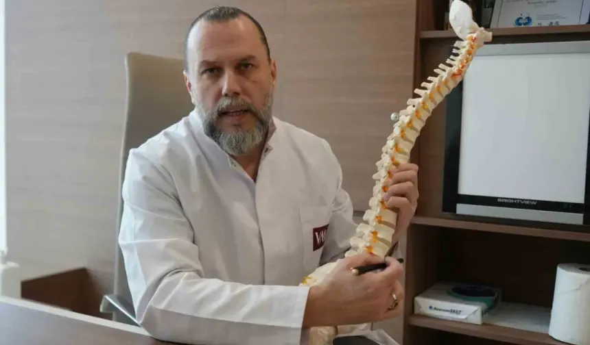 "Kapalı omurga cerrahisi ile felç riski yok denecek kadar azaltılabiliyor"