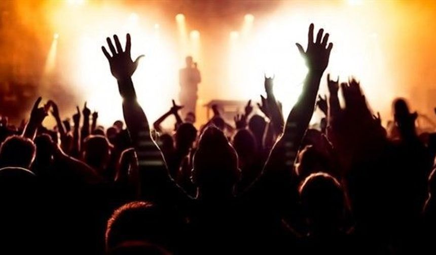 Sakarya’ya ünlü yağacak! Şarkıcılar sevenleriyle buluşacak