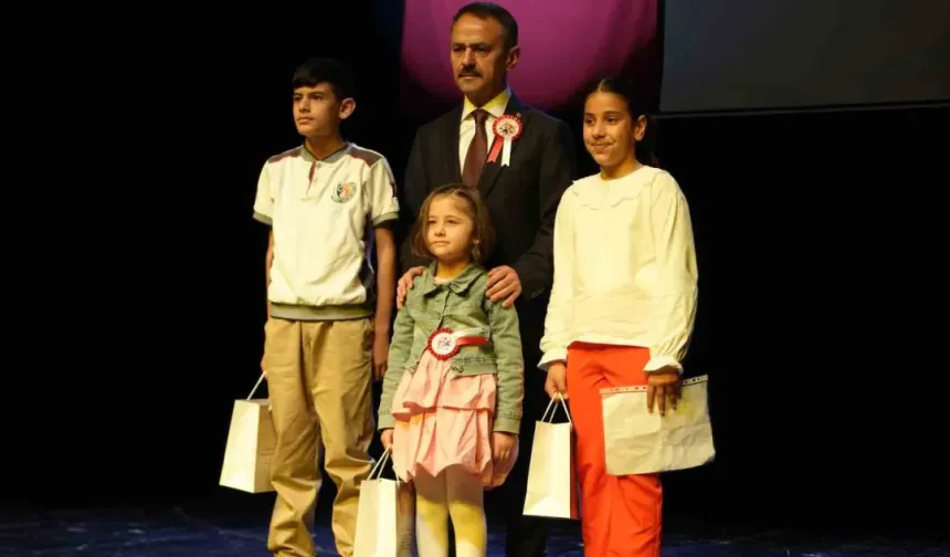 Milli eğitim müdüründen ibretlik uyarı: