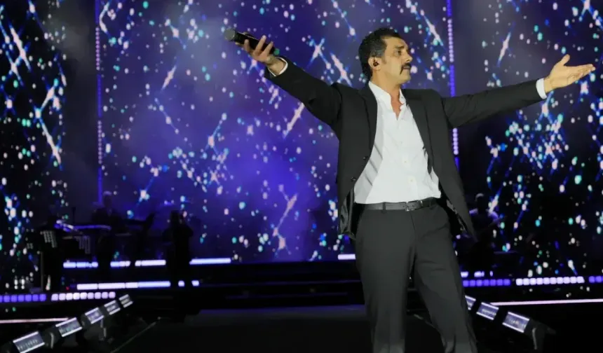 Bayhan, Sakarya Kültür Yolu Festivali'nde müzikseverlerle buluştu