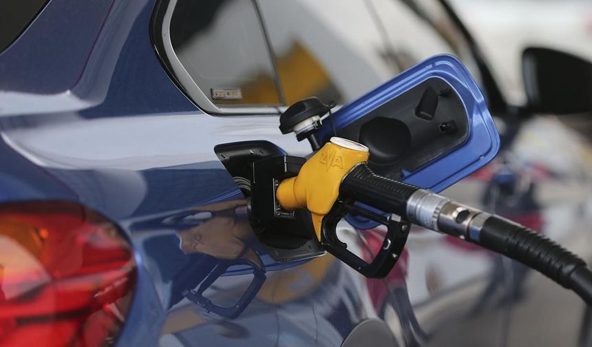 Akaryakıta yine zam geliyor! Benzin ve motorine büyük zam için tarih belli oldu