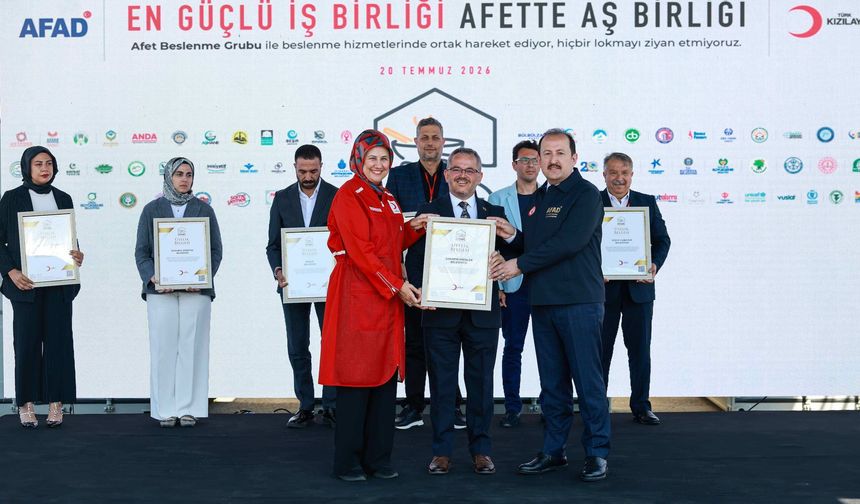 Erenler Belediyesi afet beslenme projesine paydaş oldu