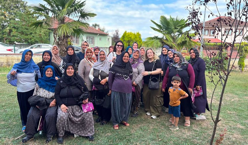 Sakarya’da kadınlar “Kadın Kadına” buluşmalarında bir araya geldi