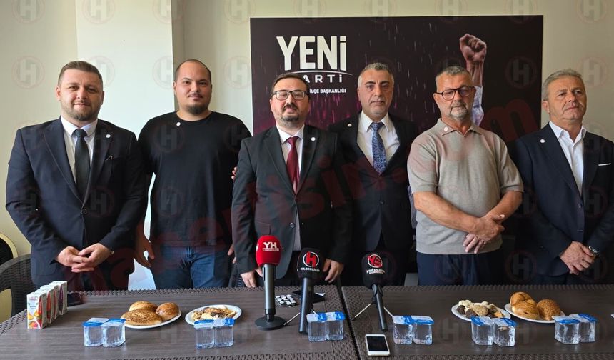 8 CHP'li meclis üyesinden 6'sı Yeni Parti'ye geçti