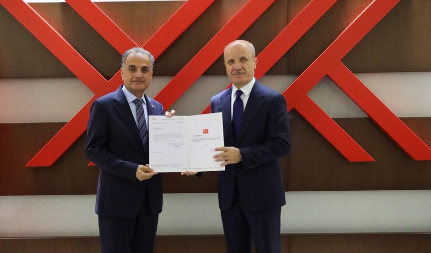 Prof. Dr. Hamza Al, Rektörlük Mazbatasını YÖK Başkanı Prof. Dr. Erol Özvar’dan aldı