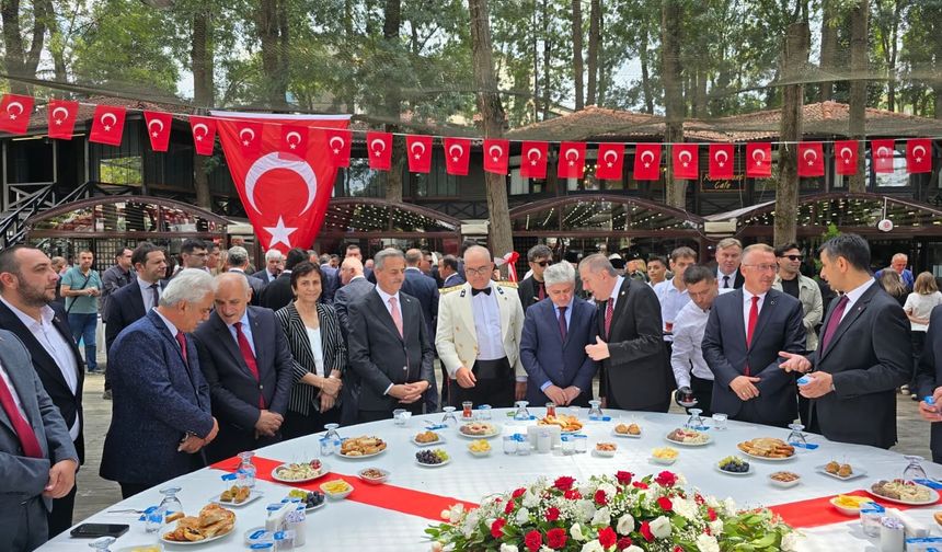 Zafer Bayramı resepsiyonu Ormanpark’ta gerçekleşti