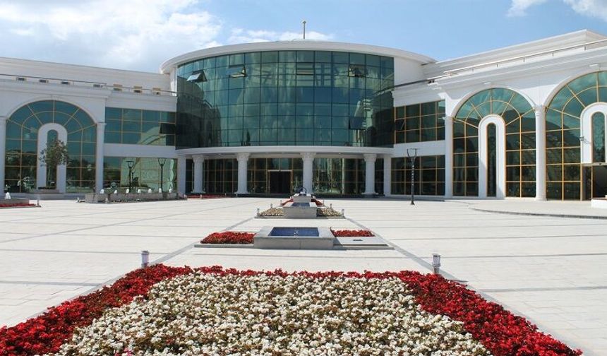 Serdivan Belediyesi 3 iş yerini kiraya verecek