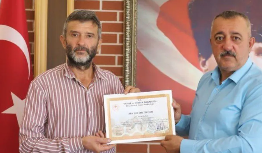 Sakarya’da bir ilk... İlk yetkili ana arı üretim merkezi Hendek’te kuruldu