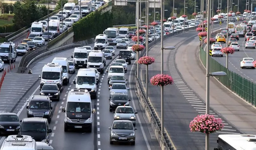 Araç sahipleri dikkat! Bu tutarı ödemeyen yola çıkamayacak