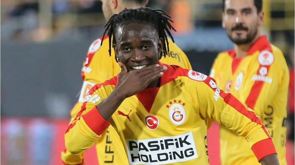 Galatasaray'da flaş ayrılık!