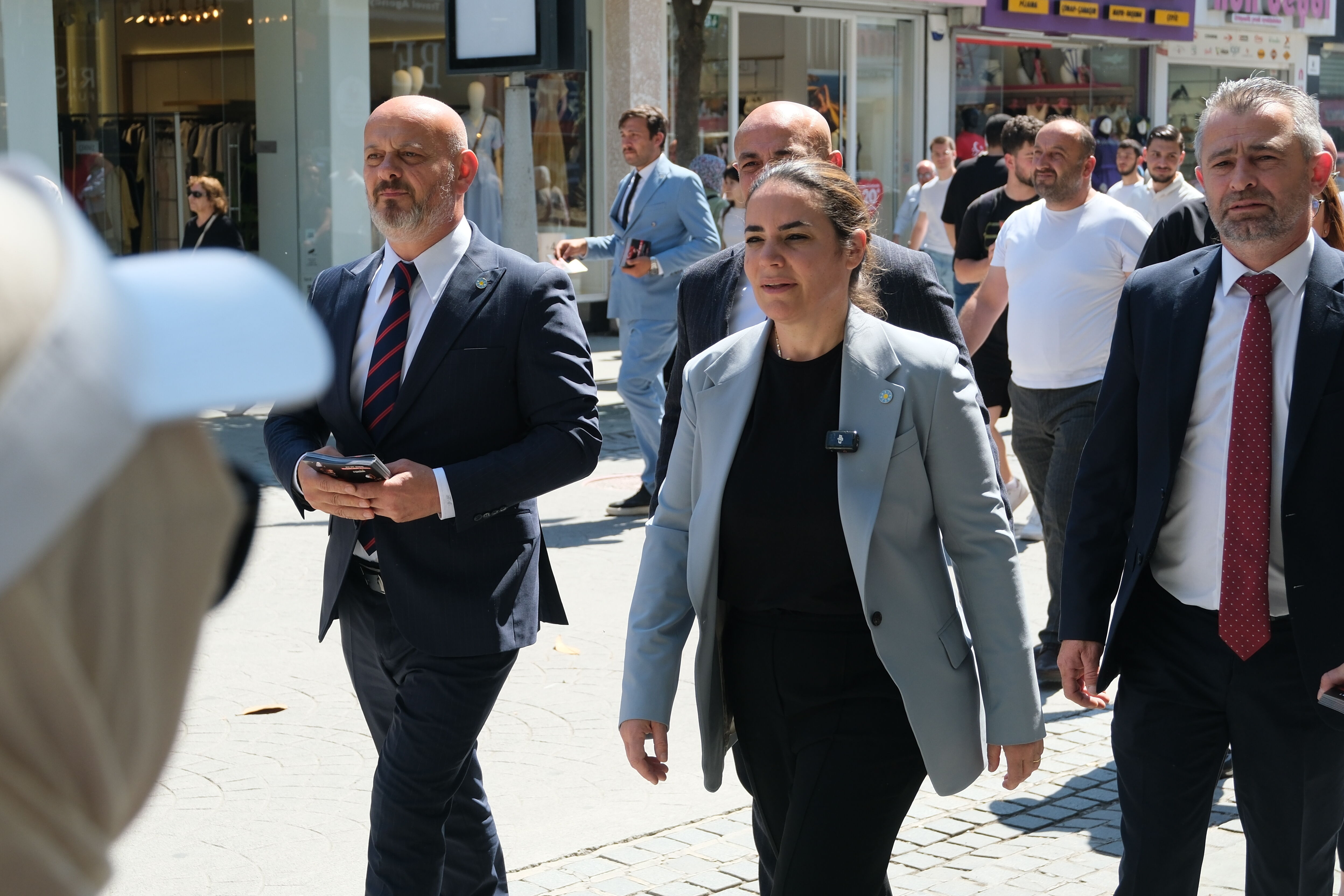 Ayyüce Türkeş & Hasan Sarıoğlu