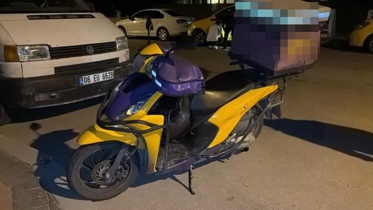 Taksi ile motokurye çarpıştı: 1 yaralı